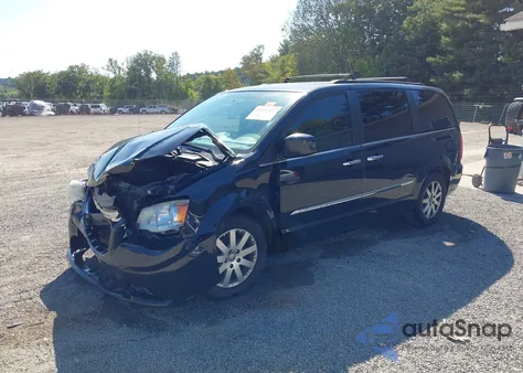 2014 Chrysler Town & Country Touring z USA, uszkodzony, nr VIN 2C4RC1BG9ER418391